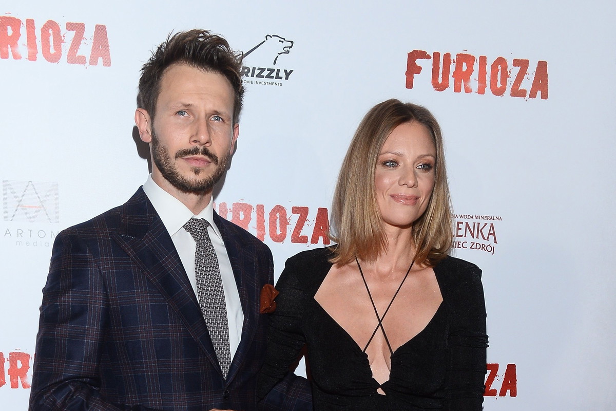 Magdalena Boczarska z mężem Mateuszem Banasiukiem na premierze "Furiozy"