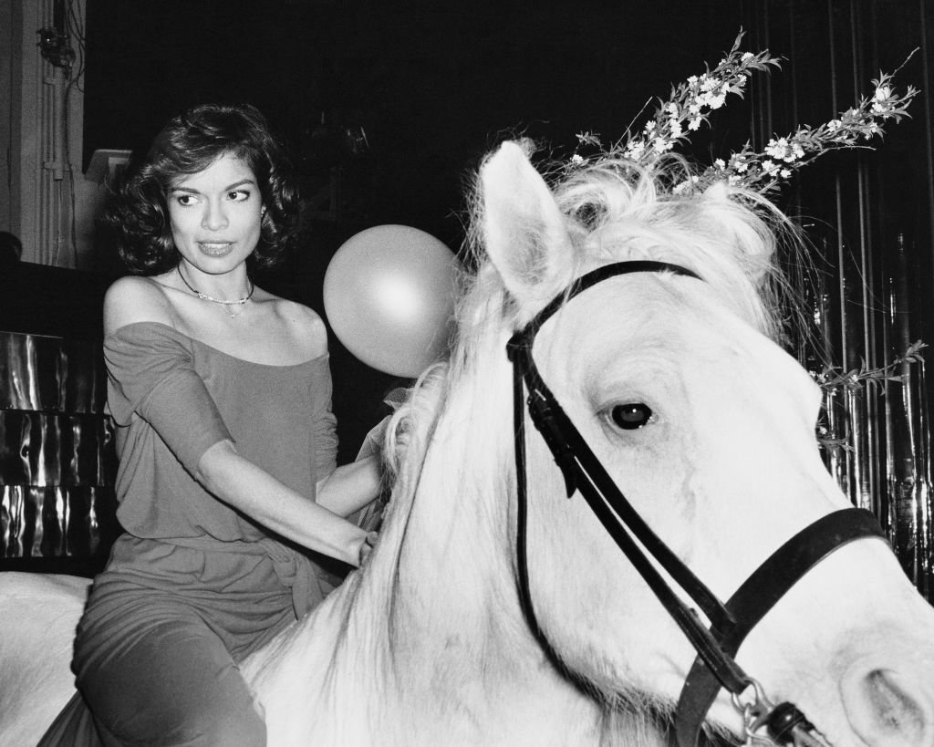 Ponadczasowy styl Bianci Jagger.