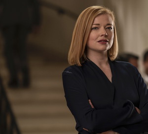 Sarah Snook w serialu „Sukcesja”