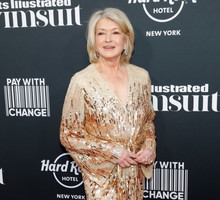 Martha Stewart zachwyca rewelacyjną cerą. Jaką pielęgnację stosuje?