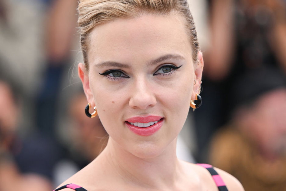 Scarlett Johansson - jak zwalczyła trądzik?