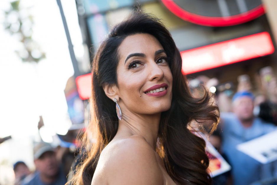 Sekrety stylu Amal Clooney. Stylizacje prawniczki