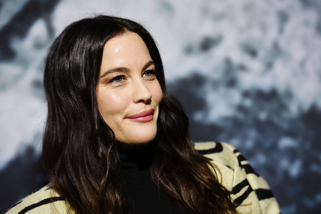 Liv Tyler pozuje na zdjęciu z 18-letnim synem
