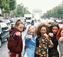 Victoria Beckham zaśpiewała przebój Spice Girls i podsyciła plotki o powrocie na scenę