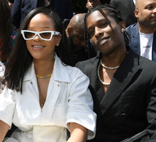 Rihanna pokazała dziecko! Piosenkarka wrzuciła na TikToka wzruszający film z 7-miesięcznym synkiem