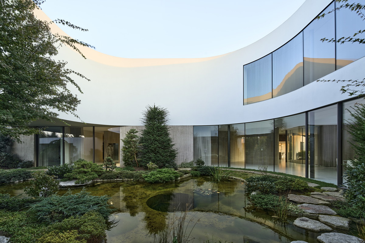 From The Garden House, projekt: KWK Promes