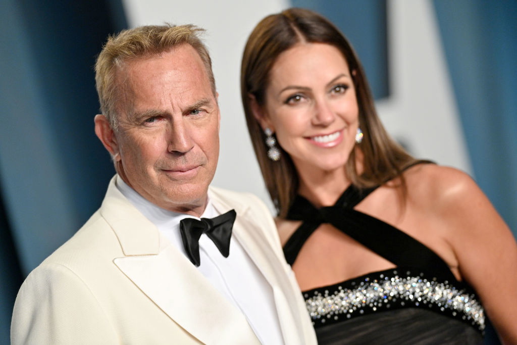 Kevin Costner i Christine Baumgartner