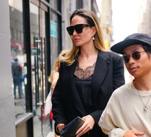 Angelina Jolie i syn Pax