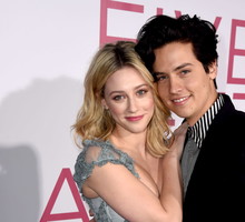 Lili Reinhart i Cole Sprouse