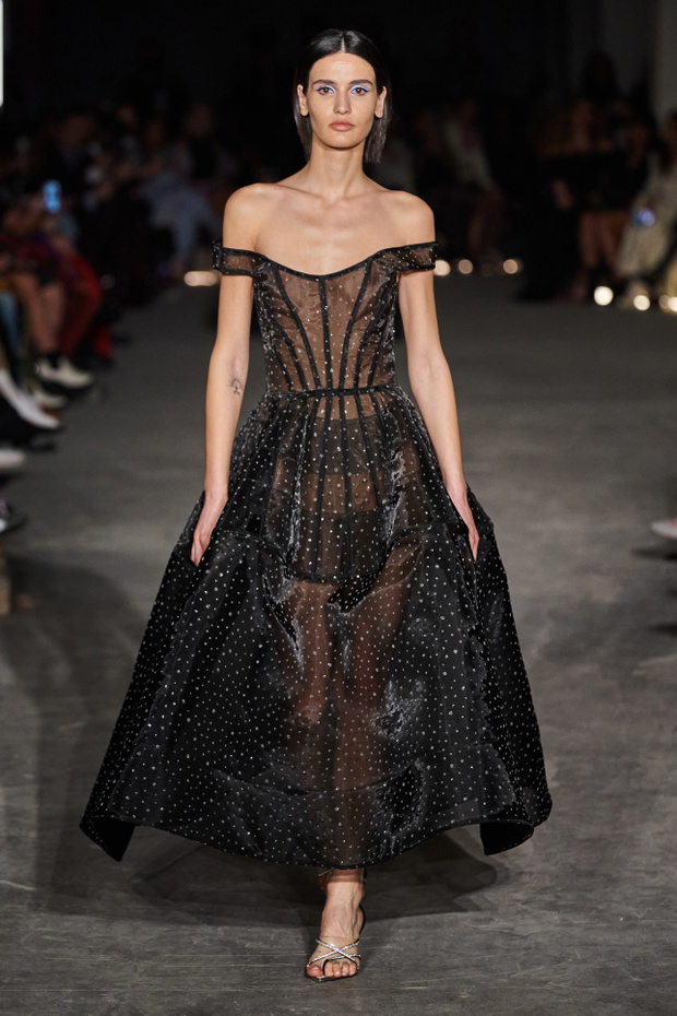 christian-siriano-jesien-zima-2022-2023-glebina54-c89f91a
