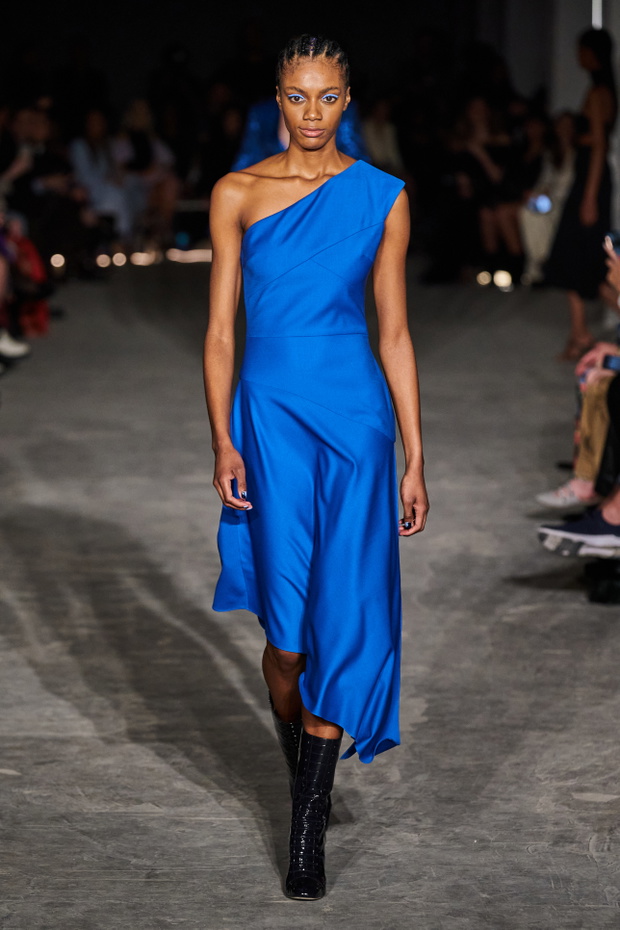 christian-siriano-jesien-zima-2022-2023-glebina29-a79527a