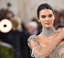 Kendall Jenner zmieniła fryzurę