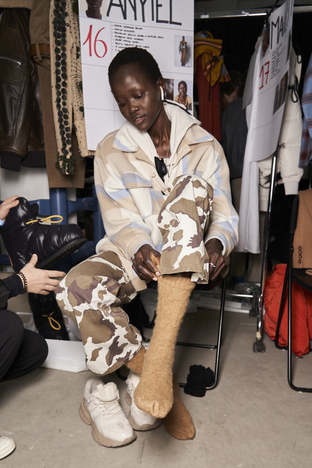 backstage-swiata-mody-dsquared2-fw229-7fe8431