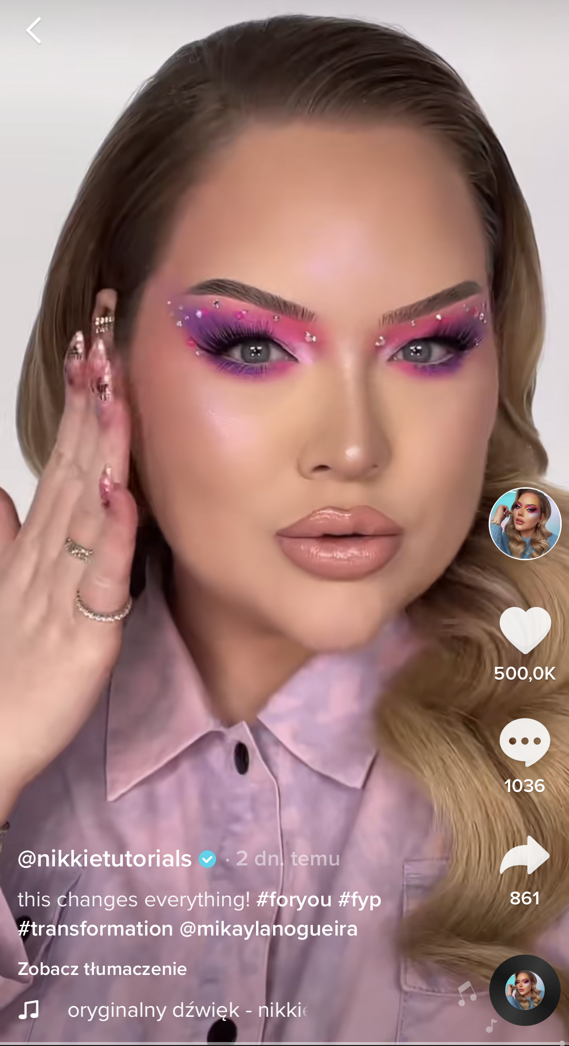 @nikkietutorials testuje nowy filtr z TikToka