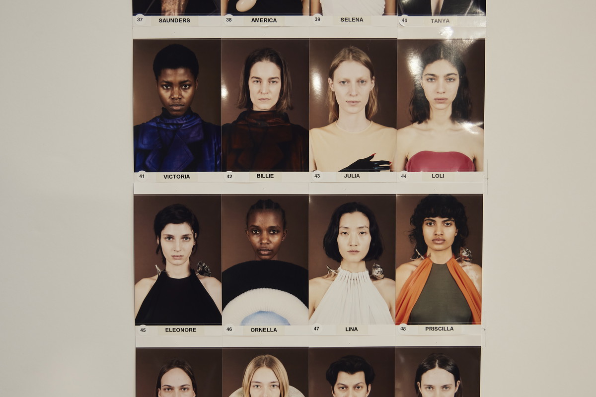 Backstage świata mody: Loewe FW22