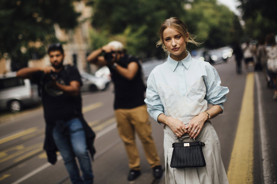 Ulubiona torebka Włoszek: Milan Fashion Week