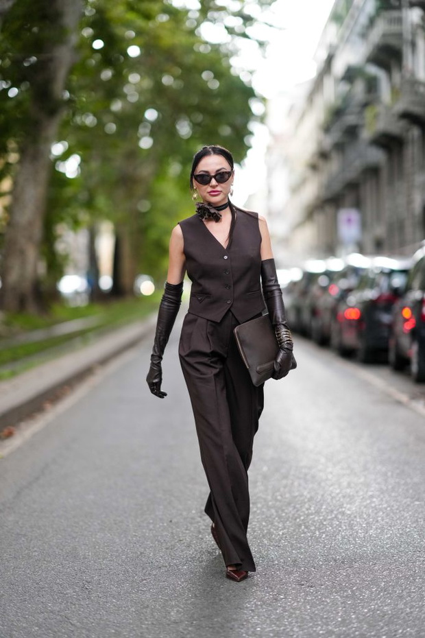 Street Style - Day 5 - Milan Fashion Week - Womenswear Spring/Summer 2024