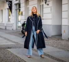 spodnie z szerokimi nogawkami - street fashion