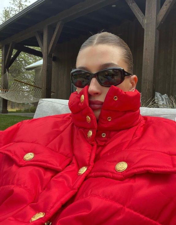 Instagram/Hailey Bieber