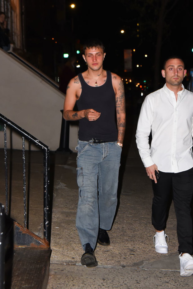 Anwar Hadid