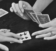 Karty cygańskie: jak stawiać tarot cygański? Interpretacja, symbolika, wróżenie