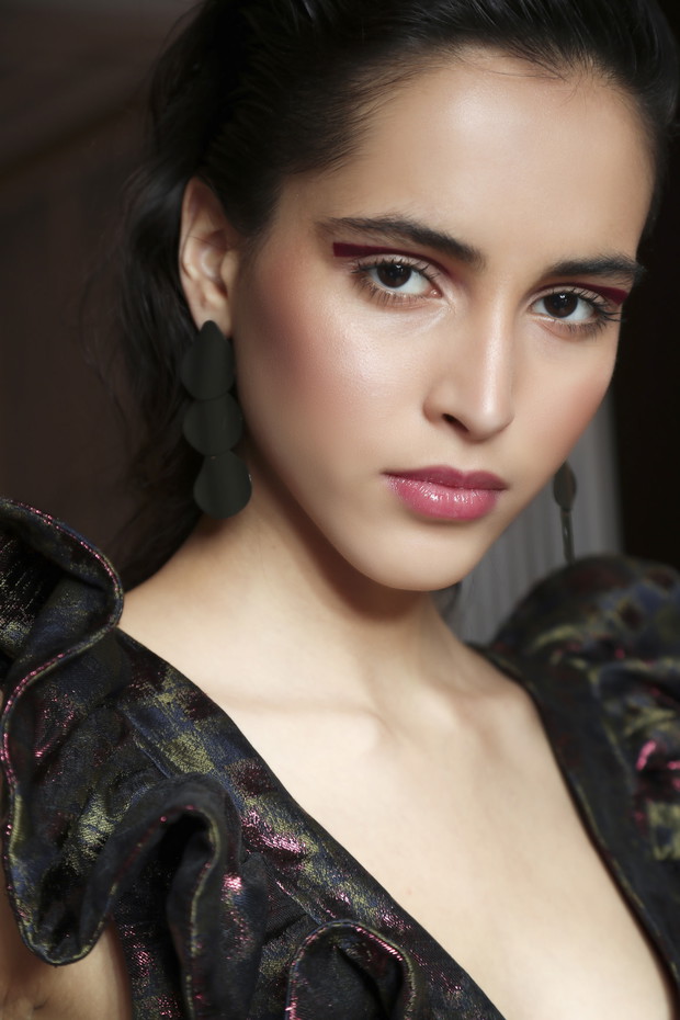 Makijaż cut crease na wybiegu