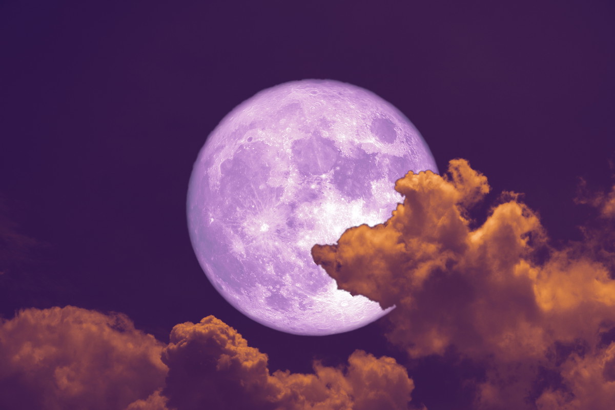 Pełnia Wilczego Księżyca uderzy w te 4 znaki zodiaku