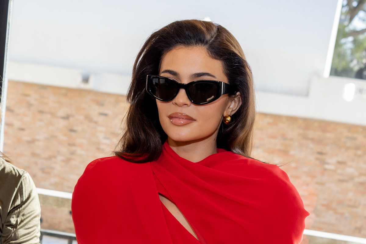 Kylie Jenner i jej córka Stormi po raz kolejny kradną show w dopasowanych stylizacjach