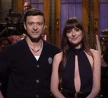 Dakota Johnson w programie "Saturday Night Live"