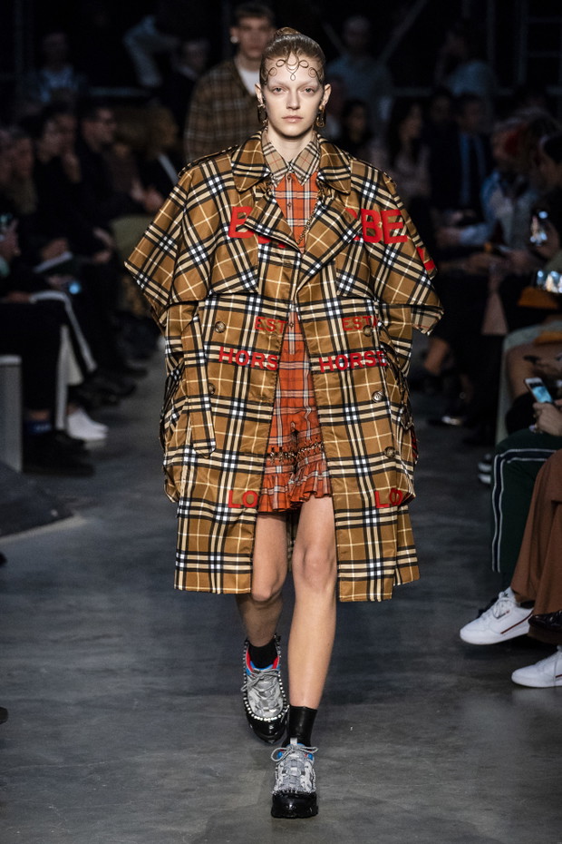 Kratka Burberry