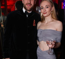 Sophie Turner i Peregrine Pearson