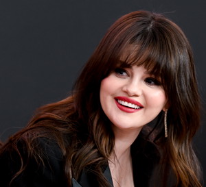 Selena Gomez w grzywce. To kolejny raz gwiazdy