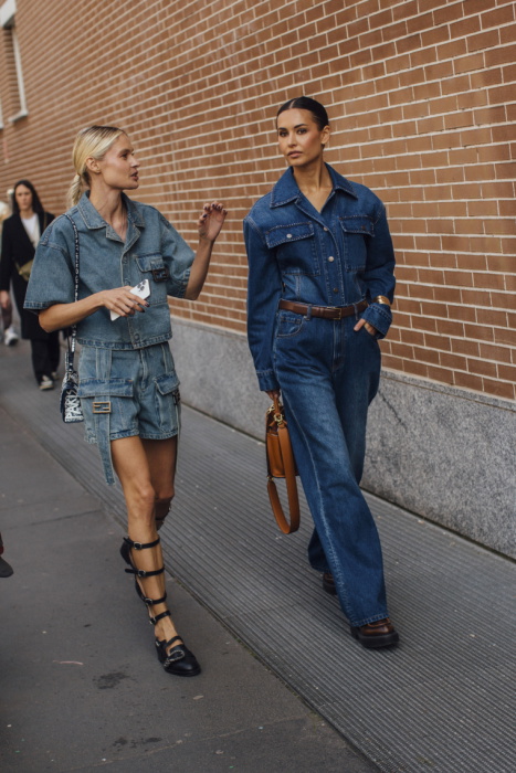 3ae7db6e63d6e56590d1878213d9457f21a23b50-81dd9b7