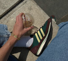 Te sneakersy mają szanse powtórzyć sukces butów adidas Samba i Gazelle