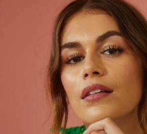 To najlepszy nawilżający krem koloryzujący, jaki testowałam. Daje efekt rozświetlonej skóry w stylu “soft girl makeup”