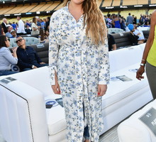 Wakacyjna Chrissy Teigen zachwyca naturalnością