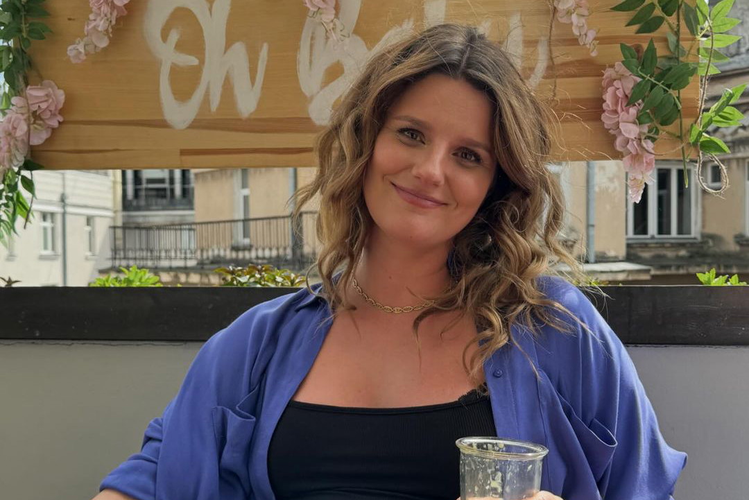 Zosia Zborowska w stylizacji na wiosnę, którą pokochają przyszłe mamy (i nie tylko)