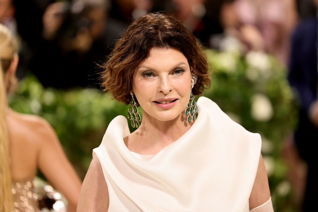 Linda Evangelista Met Gala
