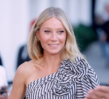 Gwyneth Paltrow przywraca do łask rybaczki. Gwiazda stylizuje znienawidzone spodnie i udowadnia, że można nosić je na luzie i z klasą