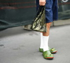 dziwne buty