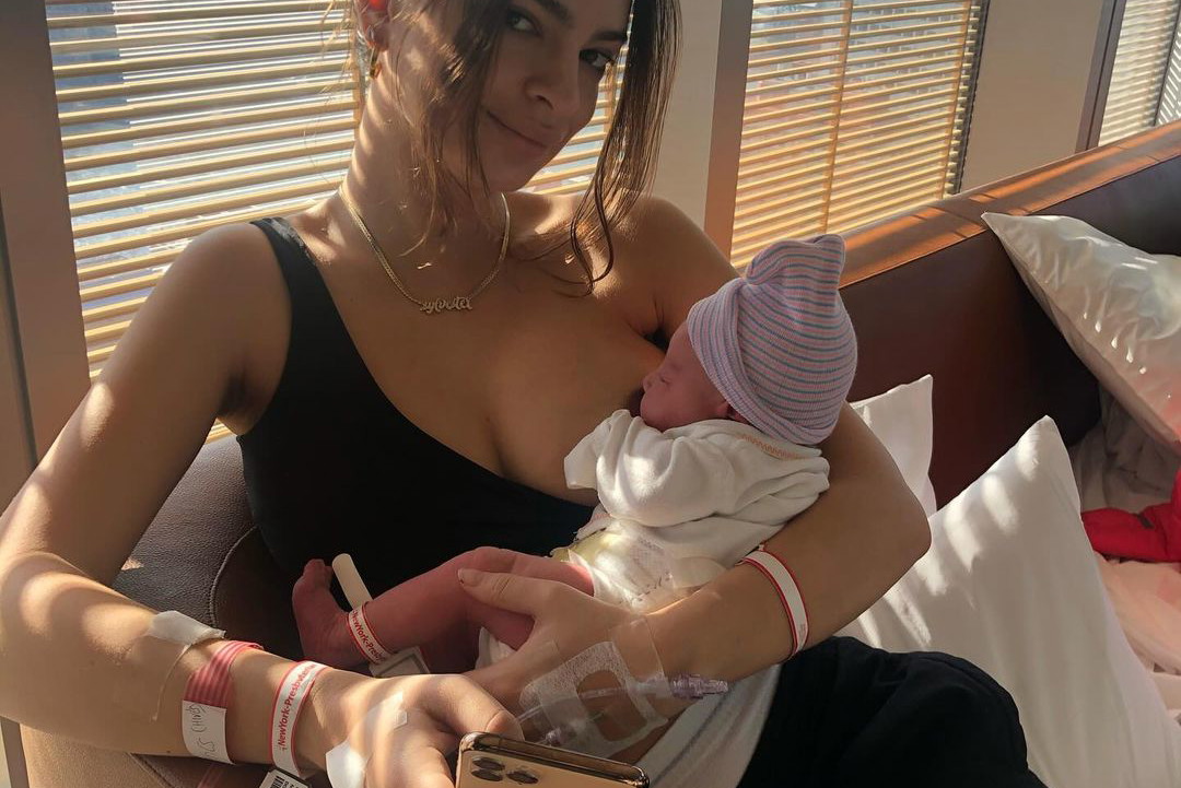 Emily Ratajkowski dobę po porodzie