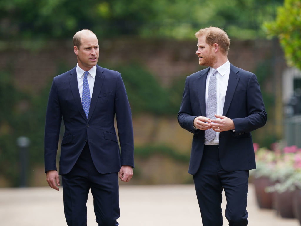 Konflikt royalsów narasta. Książę Harry wykluczony ze ślubu brytyjskiej socjety. Czy kiedykolwiek dojdzie do pojednania między nim a księciem Williamem?