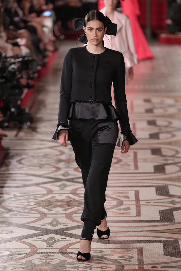 chanel-haute-couture-jesien-zima-2024-202531-acf8951