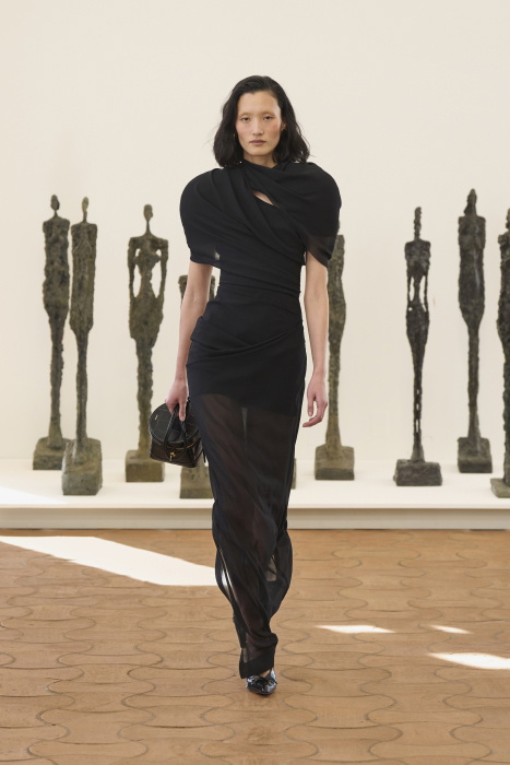 jacquemus-wiosna-lato-2024-spotlight-launchmetrics-ffd22db