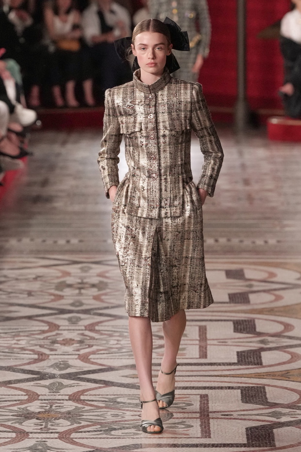 chanel-haute-couture-jesien-zima-2024-202518-ad2c59c