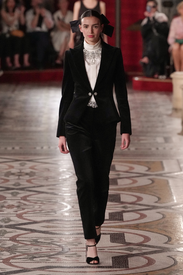 chanel-haute-couture-jesien-zima-2024-202526-f183e38