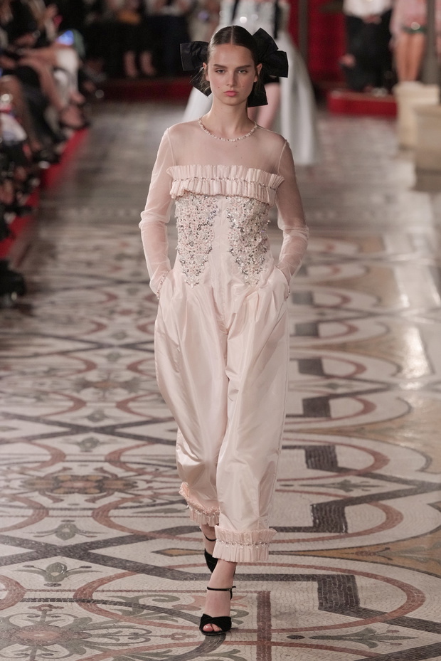 chanel-haute-couture-jesien-zima-2024-202543-a446a6b