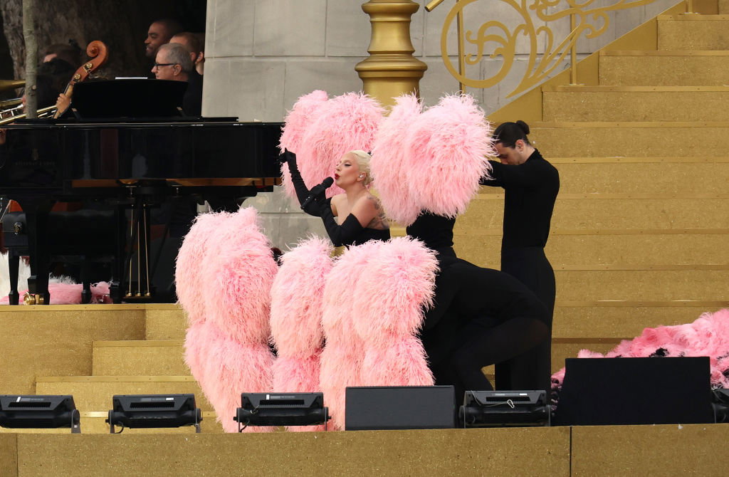 Lady Gaga dała spektakularny popis na inauguracji igrzysk olimpijskich w Paryżu w kreacji Diora
