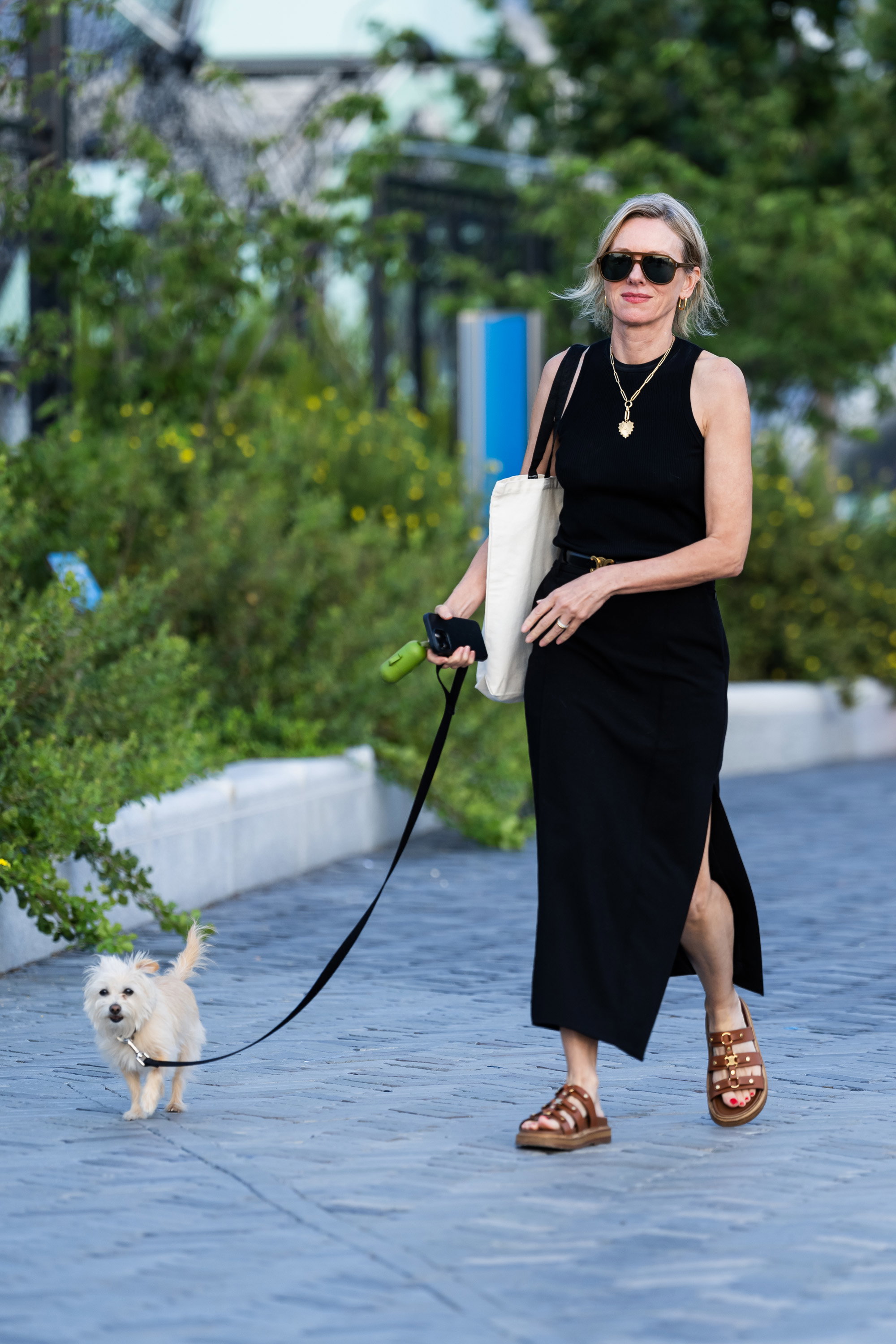 Naomi Watts spaceruje ulicami Nowego Jorku