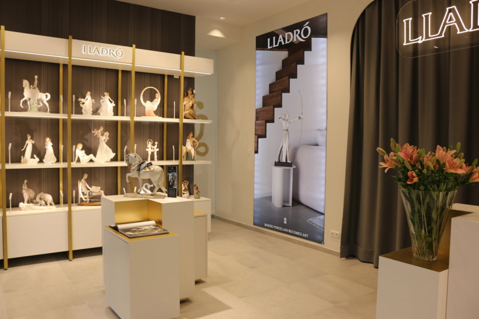 Salon flagowy Lladró Warszawa, materiały prasowe